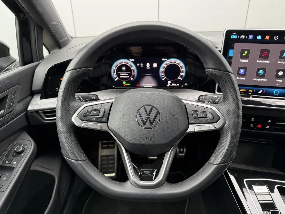 Volkswagen Golf Variant 1.5 eTSI R-Line fabrieksgarantie 110 uit 2025, foto 10