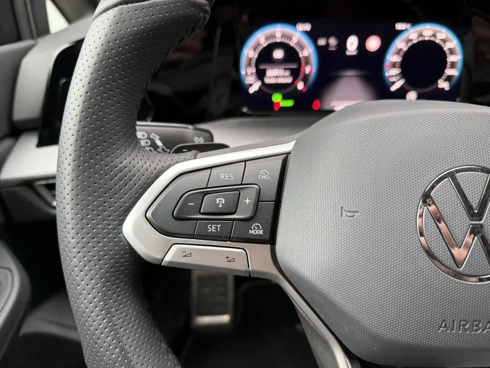 Volkswagen Golf Variant 1.5 eTSI R-Line fabrieksgarantie 110 uit 2025, foto 11