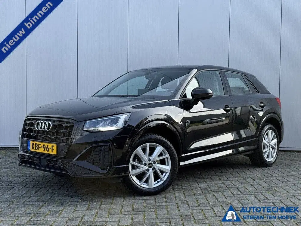 Audi Q2 35 TFSI S-line LED Camera Leer Automaat Ca uit 2025