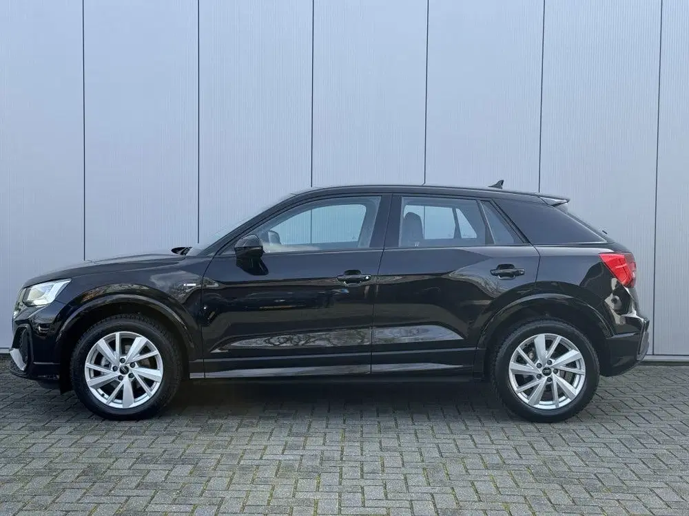 Audi Q2 35 TFSI S-line LED Camera Leer Automaat Ca uit 2025, foto 8