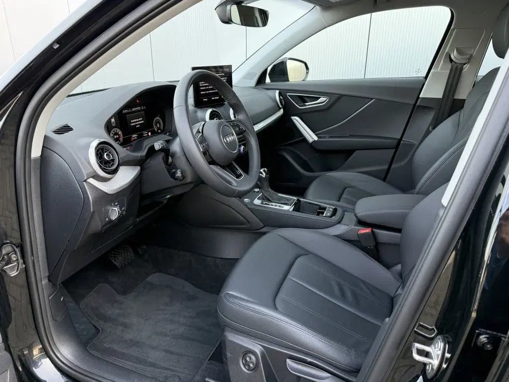 Audi Q2 35 TFSI S-line LED Camera Leer Automaat Ca uit 2025, foto 9