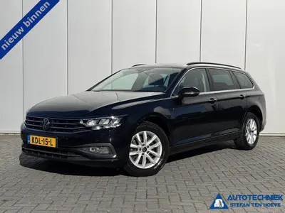 Volkswagen Passat Variant 1.5 TSI Business Carplay Automaat uit 2024