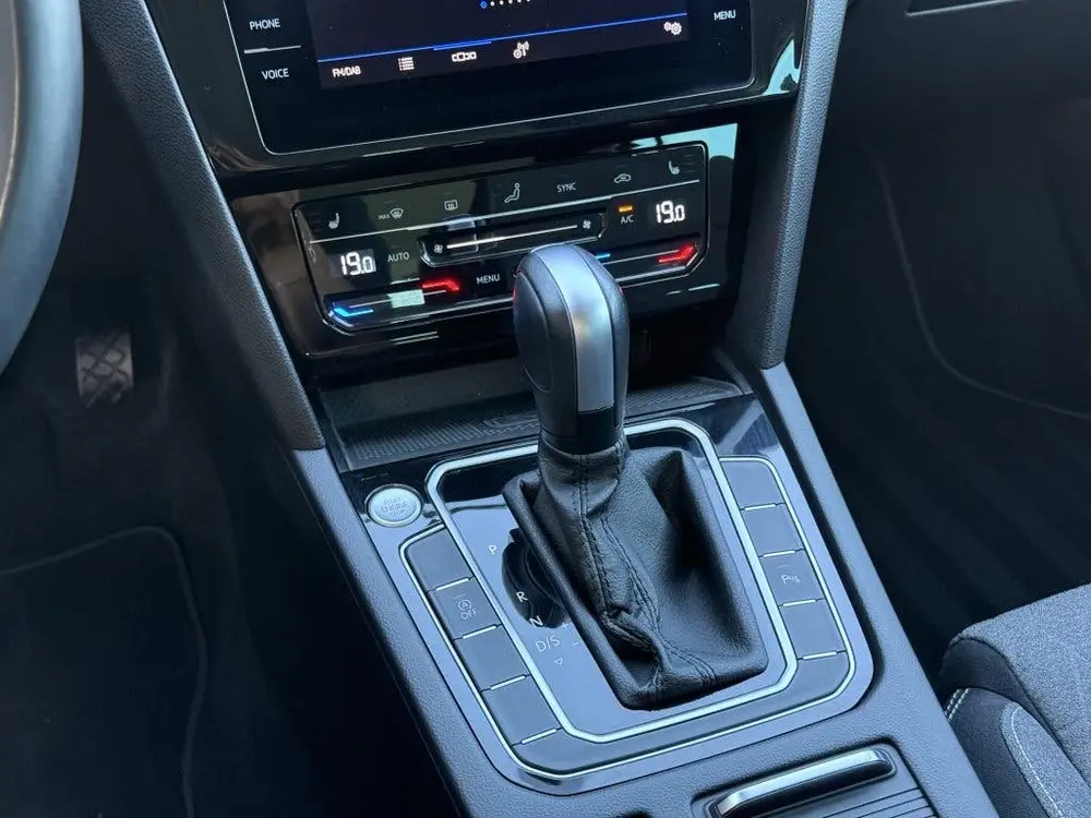 Volkswagen Passat Variant 1.5 TSI Business Carplay Automaat uit 2024, foto 20