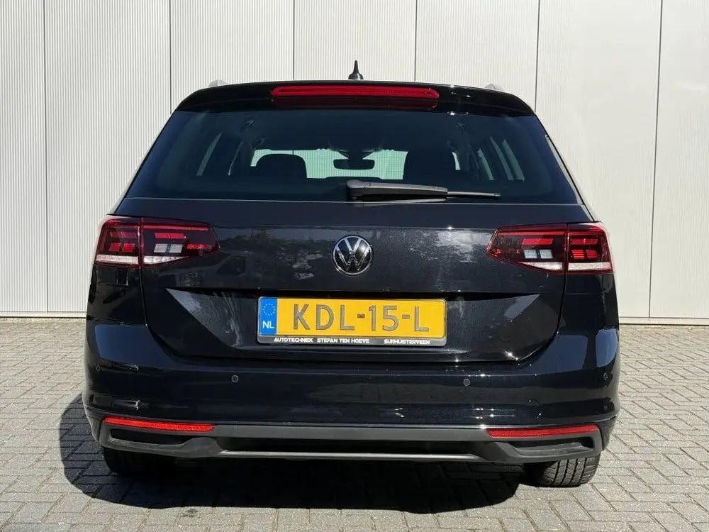 Volkswagen Passat Variant 1.5 TSI Business Carplay Automaat uit 2024, foto 6