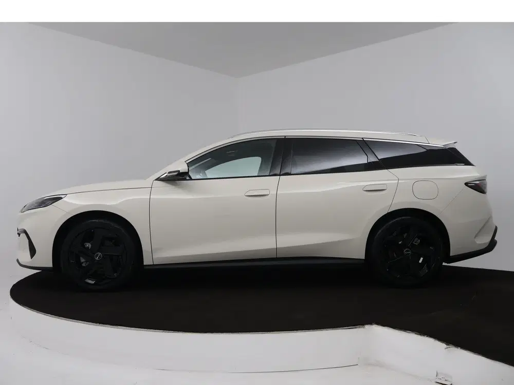 BYD Seal 6 1.5 DM-i Comfort uit 2026, foto 3