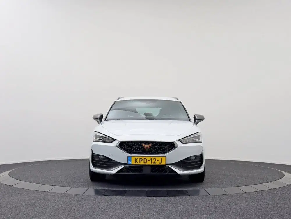 Cupra Leon 1.4 e-Hybrid Business uit 2024, foto 13
