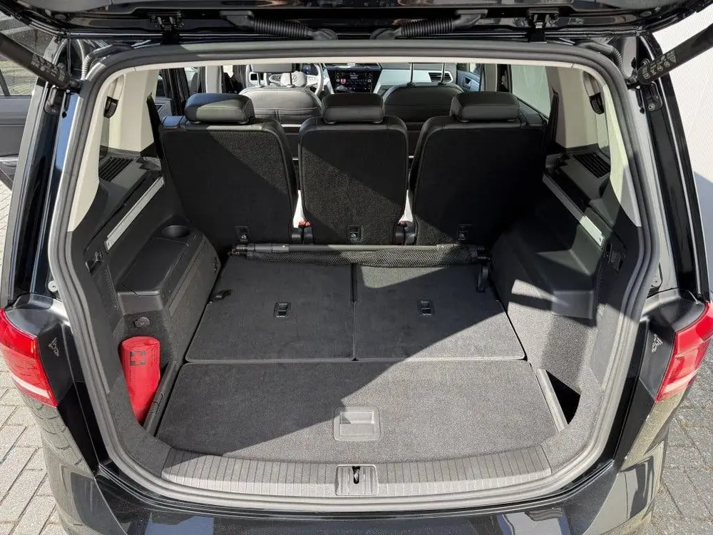 Volkswagen Touran 1.5 TSI Goal 7 persoons Carplay Elektrisch uit 2025, foto 18