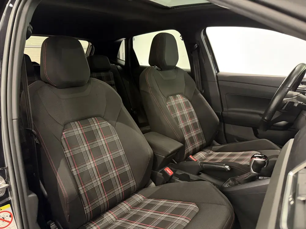 Volkswagen Polo 2.0 TSI GTI Keyless|Panorama|Camera|DCC uit 2022, foto 16