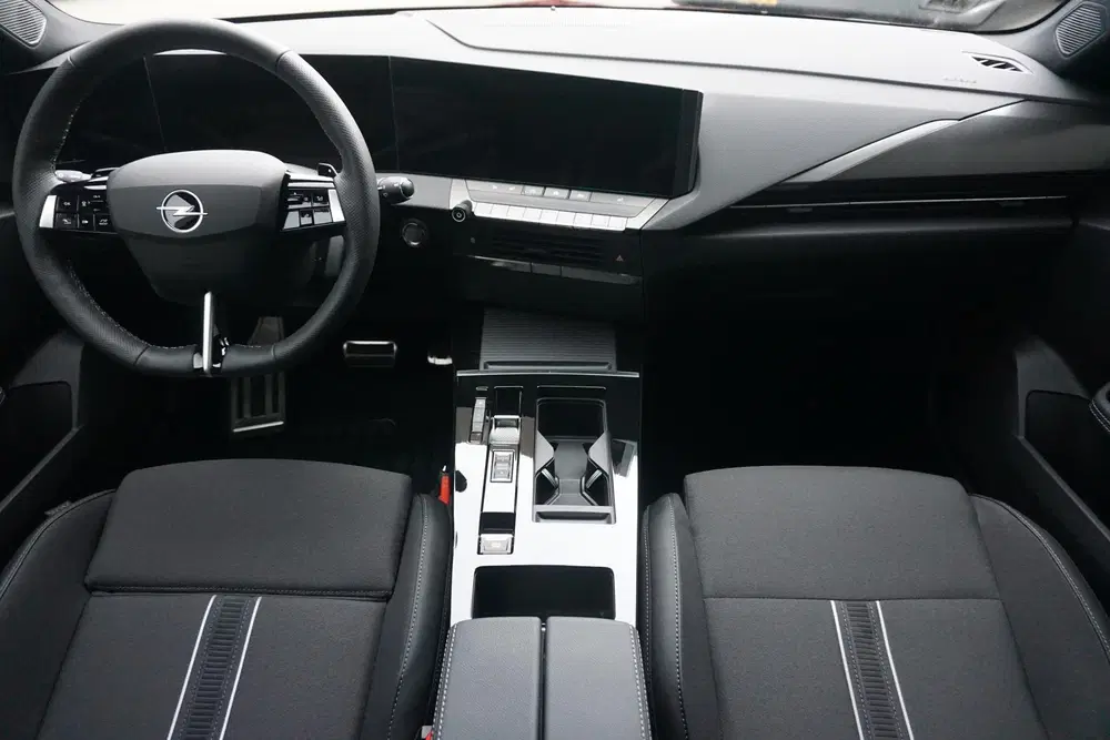 Opel Astra 1.2 Turbo GS 360° Camera uit 2023, foto 20