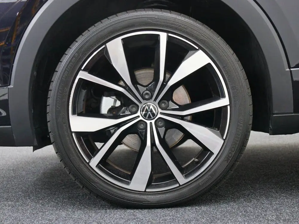 Volkswagen T-Cross 1.0 TSI R-Line | IQ Light | ACC | Private uit 2025, foto 7