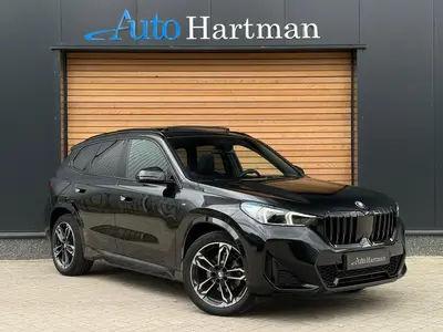 BMW X1 sDrive18i M-sport PANO uit 2022
