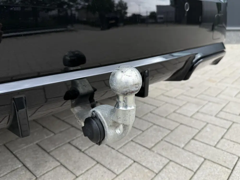 BMW X1 sDrive18i M-sport PANO uit 2022, foto 12