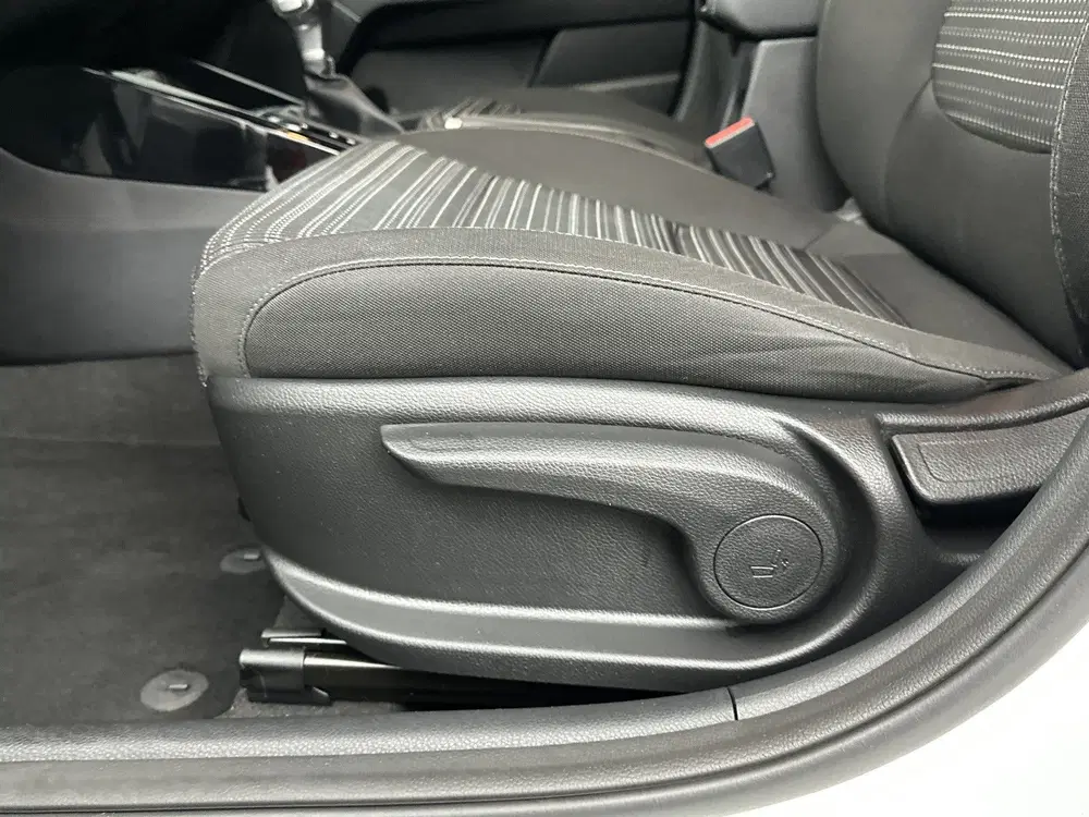 Kia Stonic 1.0 T-GDi DynamicPlusLine Automaat uit 2020, foto 20