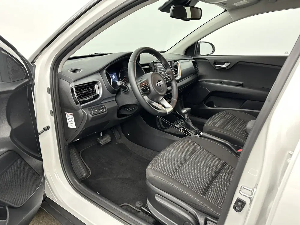 Kia Stonic 1.0 T-GDi DynamicPlusLine Automaat uit 2020, foto 4