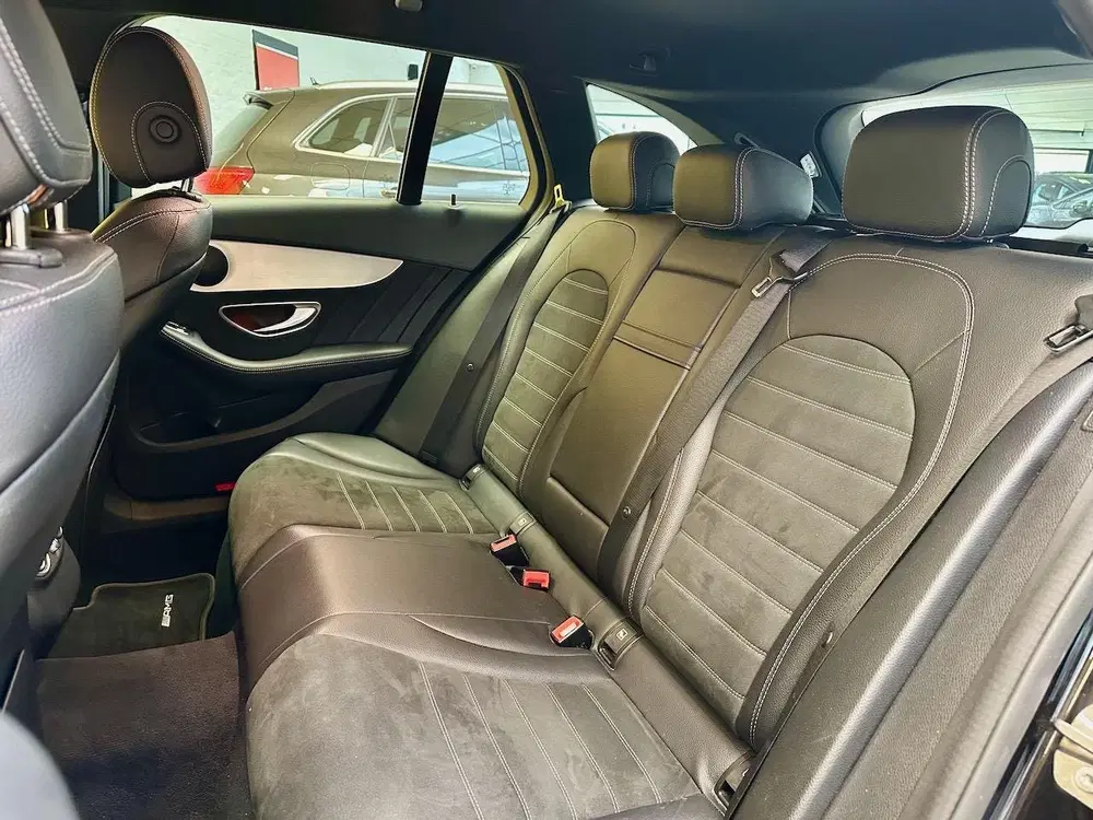 Mercedes-Benz C-Klasse 160 Bus. Solution AMG Limited uit 2019, foto 17