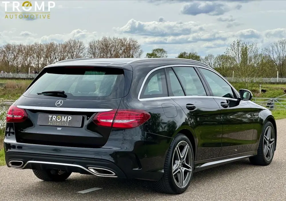 Mercedes-Benz C-Klasse 160 Bus. Solution AMG Limited uit 2019, foto 2