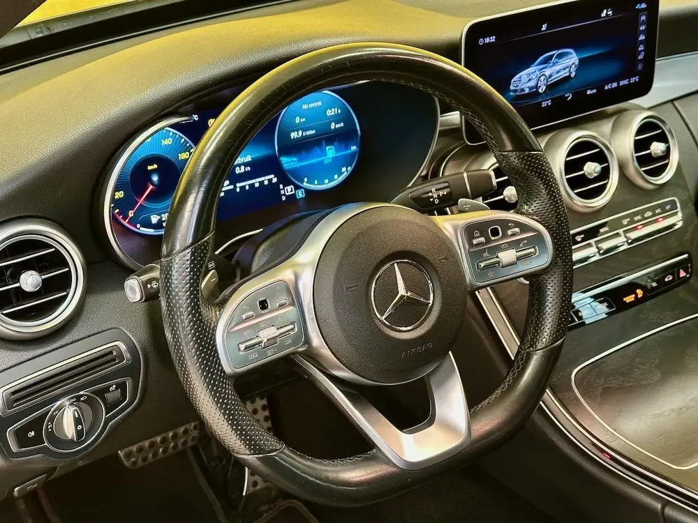 Mercedes-Benz C-Klasse 160 Bus. Solution AMG Limited uit 2019, foto 4