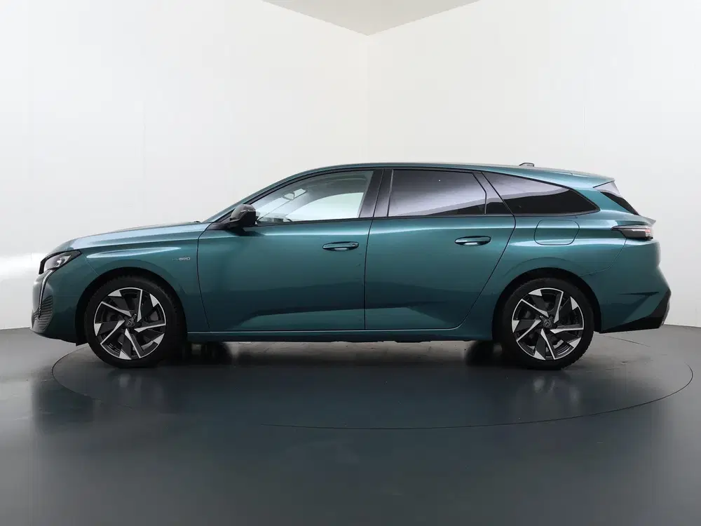 Peugeot 308 1.6 Plug-in Hybrid 180 Allure PHEV uit 2023, foto 5