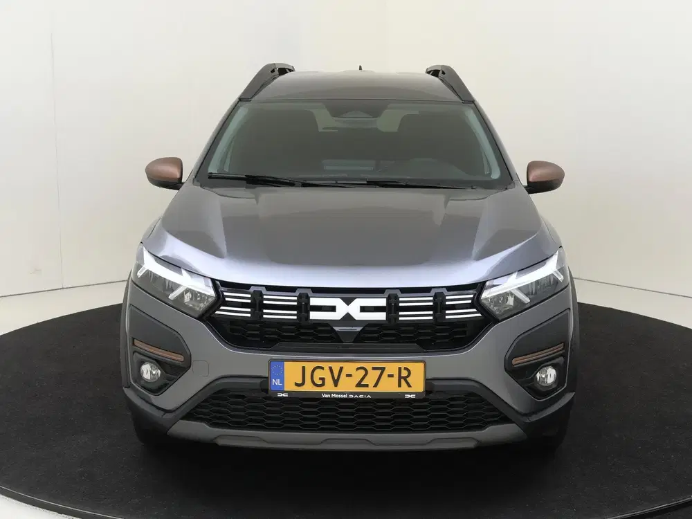 Dacia Jogger 1.6 Hybrid 140 Extreme 7p. uit 2025, foto 6