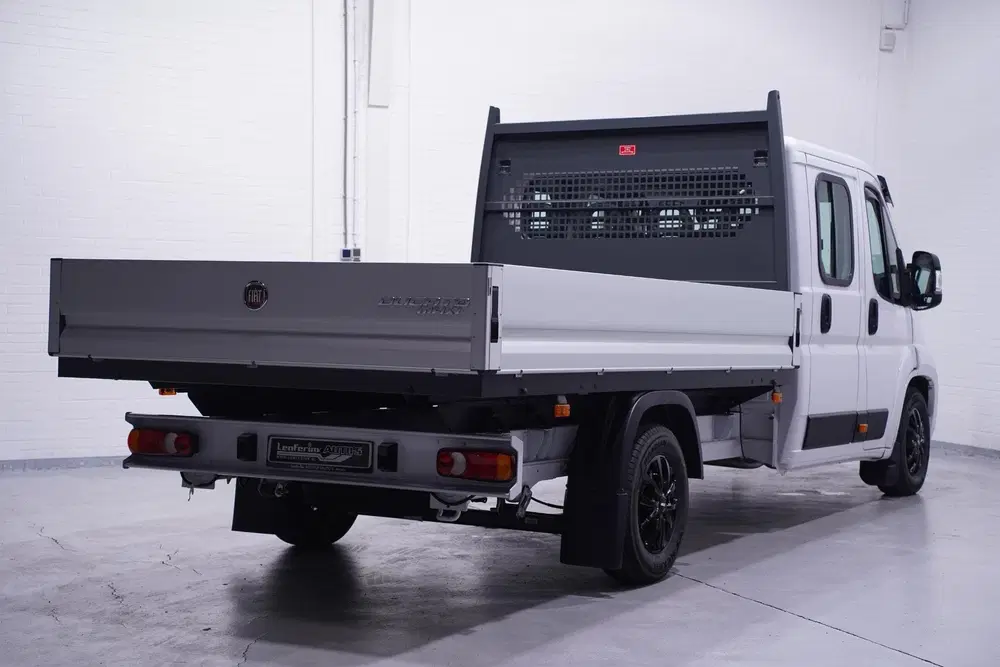 Fiat Ducato 2.2 Mjet 140 pk Dubbel Cabine 7p Black&Whi uit 2024, foto 4