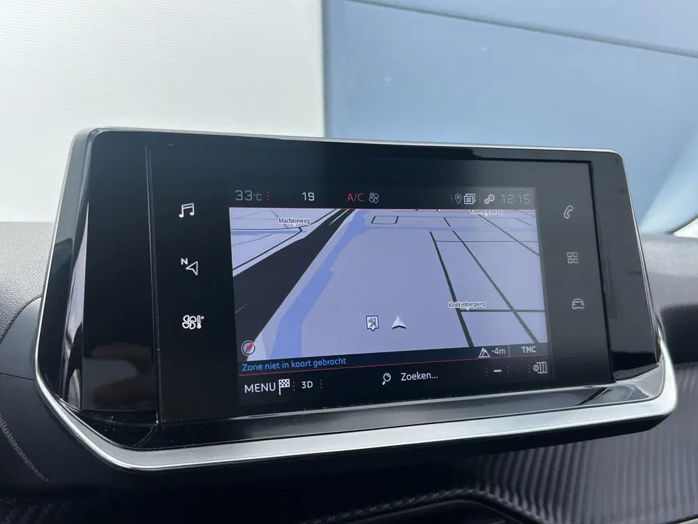 Peugeot 2008 1.2 PureTech Allure uit 2021, foto 13