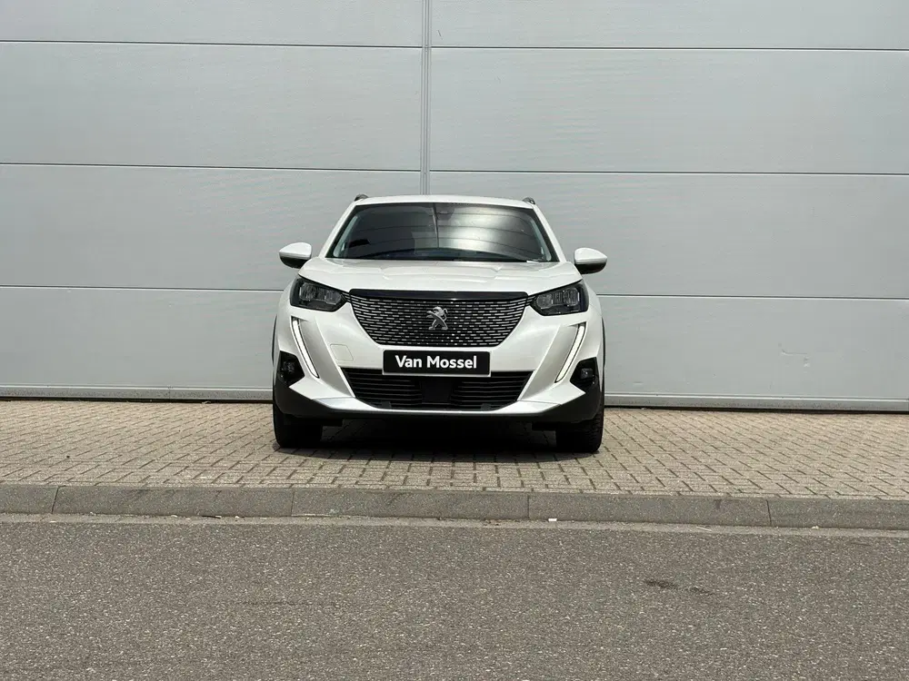 Peugeot 2008 1.2 PureTech Allure uit 2021, foto 9