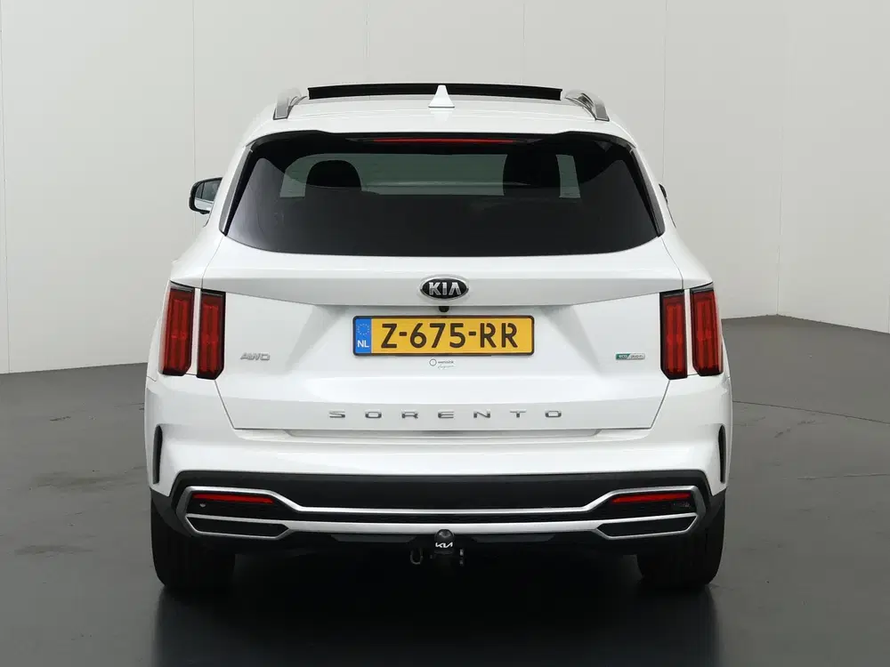 Kia Sorento 1.6 T-GDI Plug-in Hybrid 4WD ExecutiveLine uit 2021, foto 4