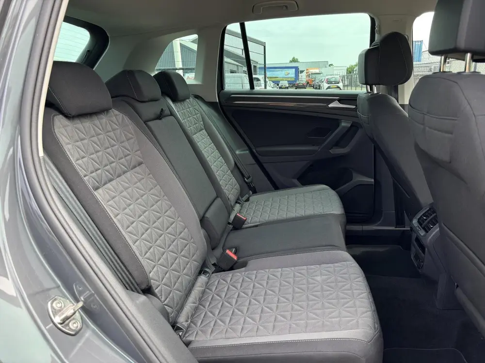 Volkswagen Tiguan 1.4 TSI eHybrid Business+ keyless camera uit 2022, foto 8