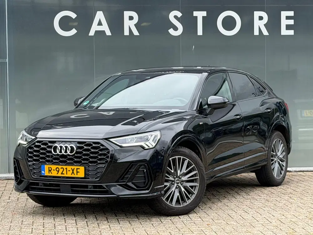 Audi Q3 35 TFSI S LINE uit 2021, foto 2