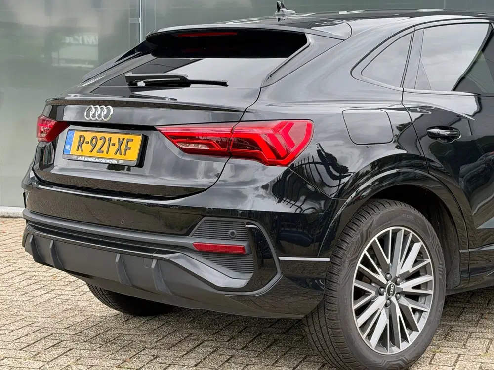 Audi Q3 35 TFSI S LINE uit 2021, foto 8