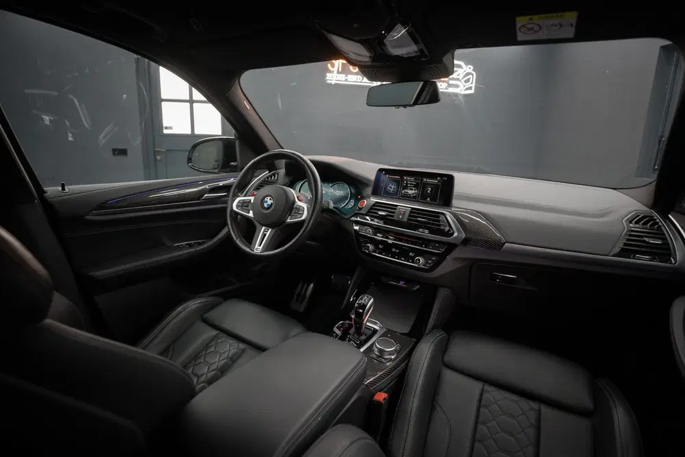 BMW X3 M Competition 360 uit 2020, foto 12