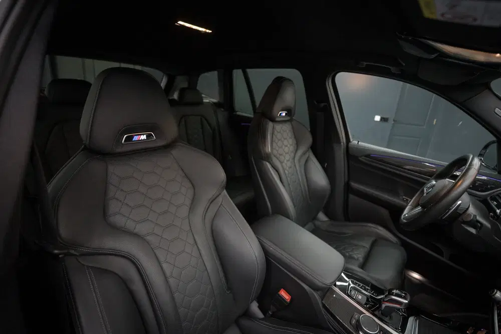 BMW X3 M Competition 360 uit 2020, foto 13