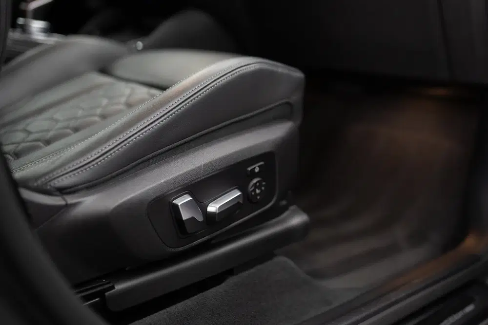 BMW X3 M Competition 360 uit 2020, foto 17