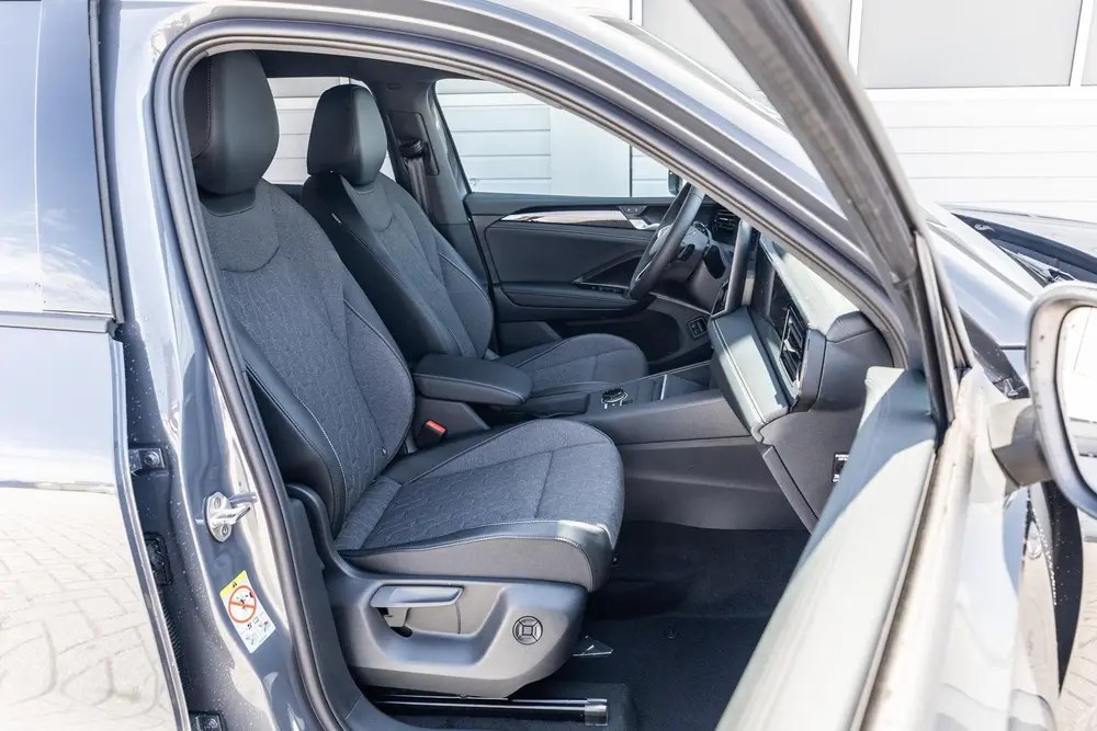 Volkswagen Tiguan 1.5 eHybrid 204pk DSG Life Edition | Trekh uit 2026, foto 17