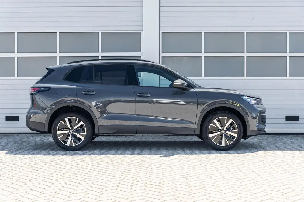 Volkswagen Tiguan 1.5 eHybrid 204pk DSG Life Edition | Trekh uit 2026, foto 3