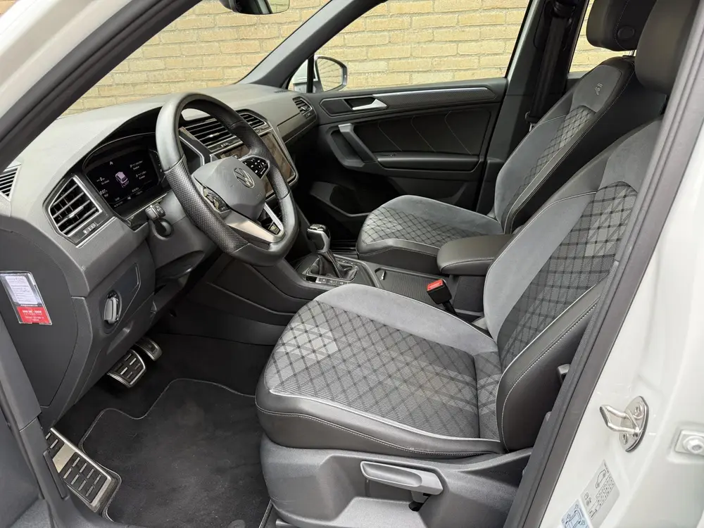 Volkswagen Tiguan 1.4 TSI eHybrid R-Line Business+ | Trekhaa uit 2022, foto 15