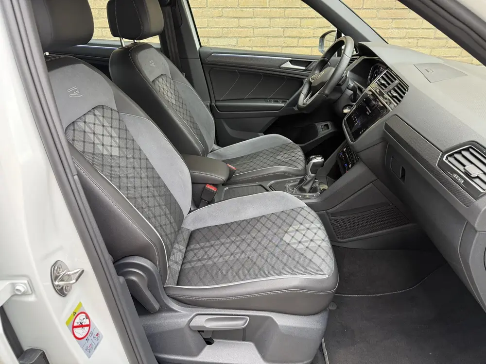 Volkswagen Tiguan 1.4 TSI eHybrid R-Line Business+ | Trekhaa uit 2022, foto 18