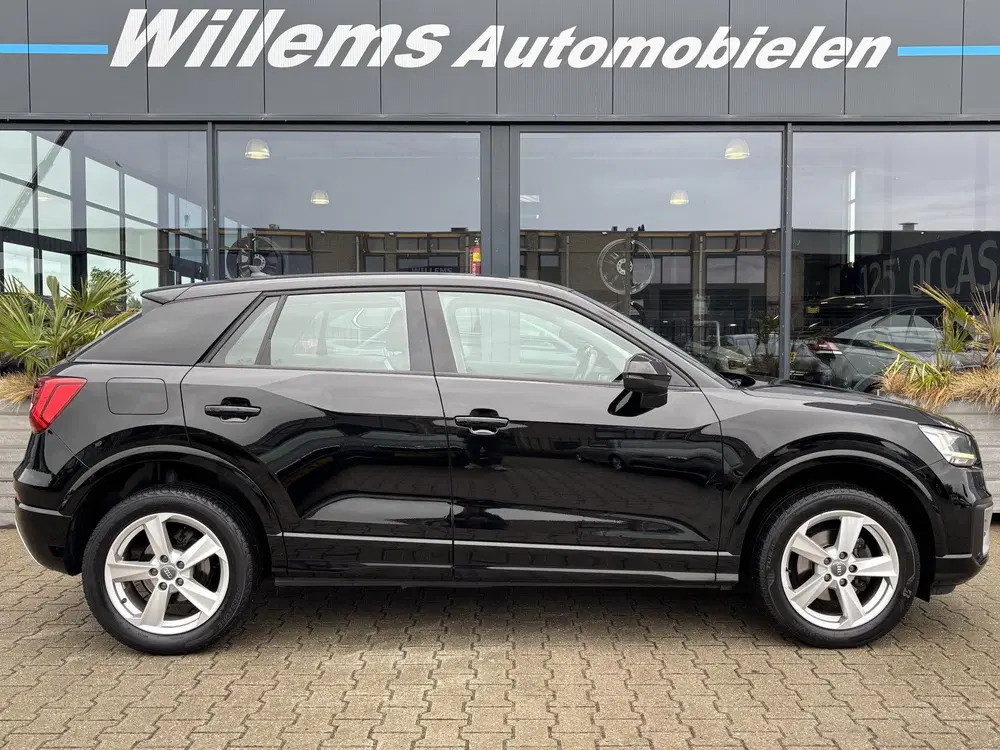 Audi Q2 35 TFSI EPIC Navigatie uit 2020, foto 4