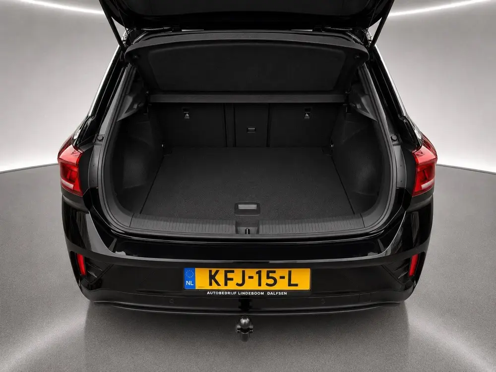 Volkswagen T-Roc 1.5 TSI R-Line Acc, Trekhaak, All Season ba uit 2025, foto 11