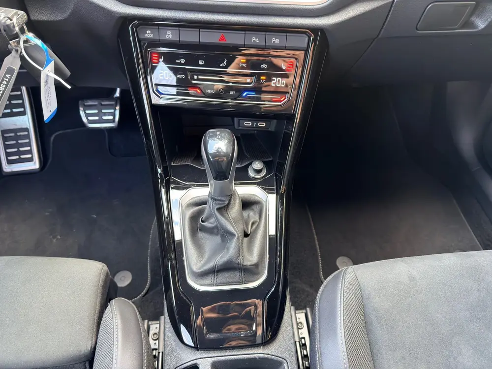 Volkswagen T-Roc 1.5 TSI R-Line Acc, Trekhaak, All Season ba uit 2025, foto 19