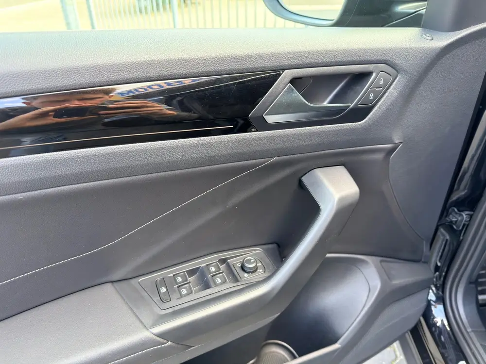 Volkswagen T-Roc 1.5 TSI R-Line Acc, Trekhaak, All Season ba uit 2025, foto 20