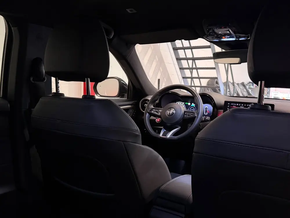 Alfa Romeo Tonale 1.3T PHEV Edizione Speciale uit 2022, foto 16