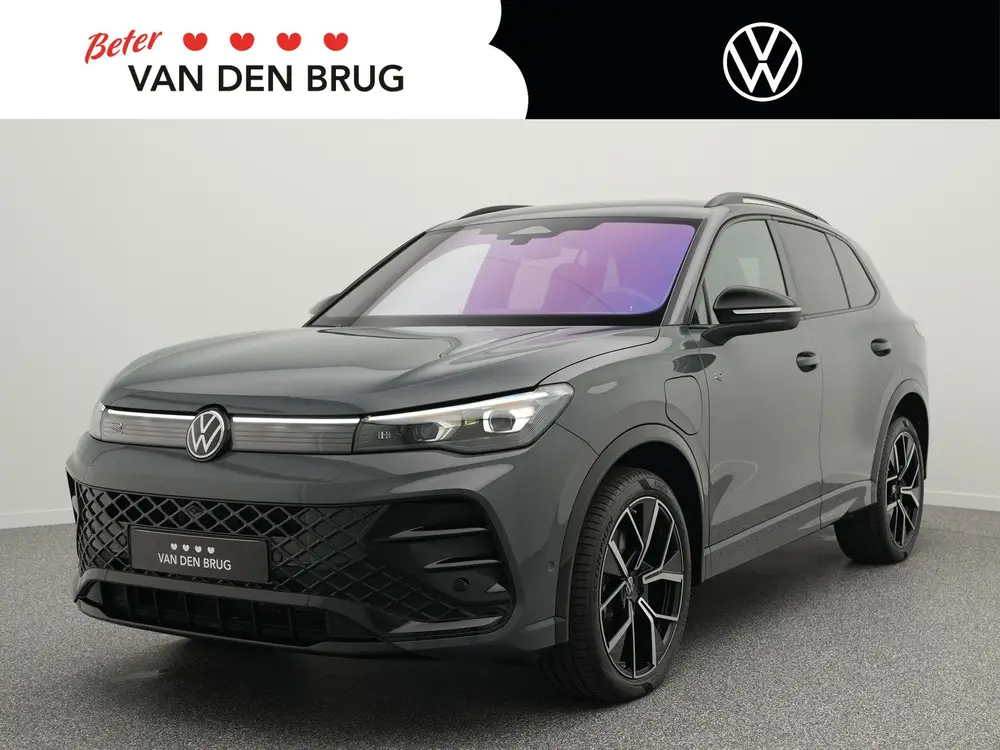 Volkswagen Tiguan R-Line 1.5 eHybrid 204 PK | Matrix LED IQ uit 2025