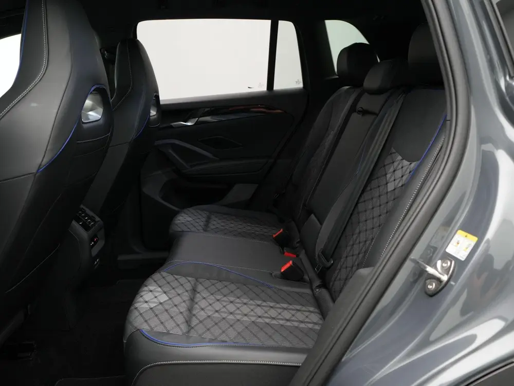 Volkswagen Tiguan R-Line 1.5 eHybrid 204 PK | Matrix LED IQ uit 2025, foto 13
