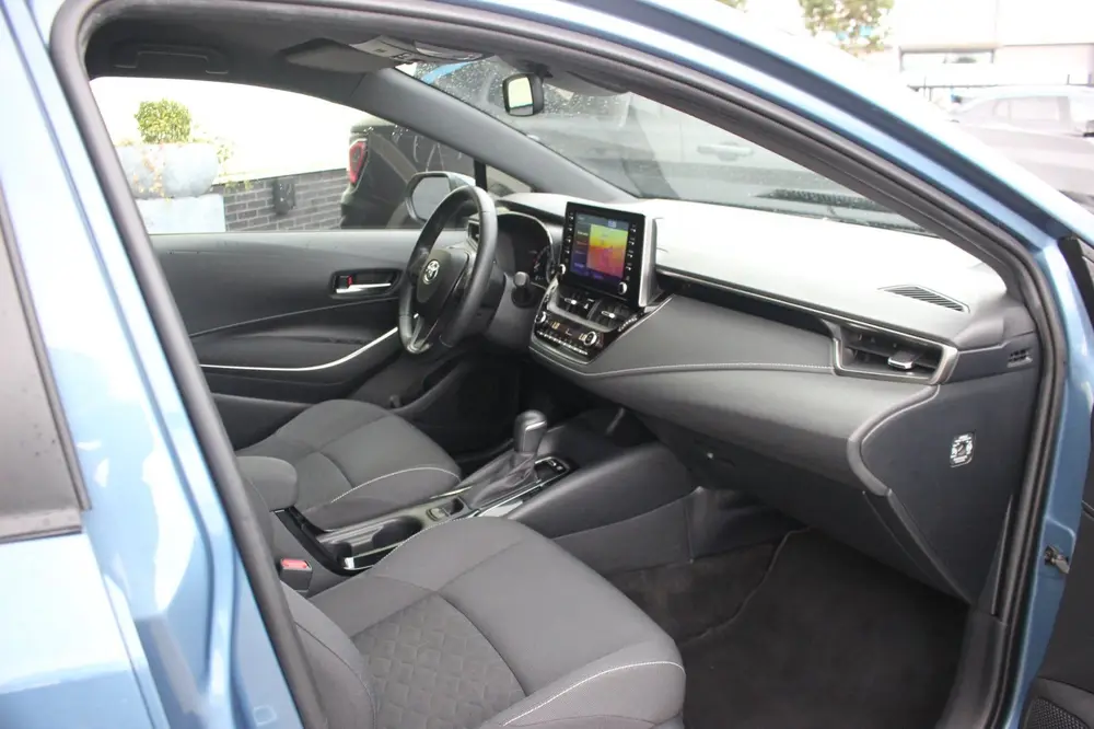 Toyota Corolla 1.8 Hybrid Active uit 2019, foto 4
