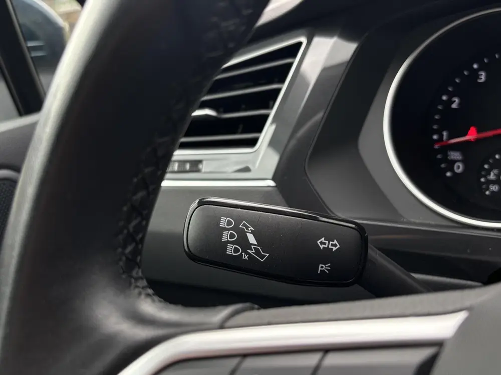 Volkswagen Tiguan 1.5 TSI Life Business acc camera keyless uit 2021, foto 13