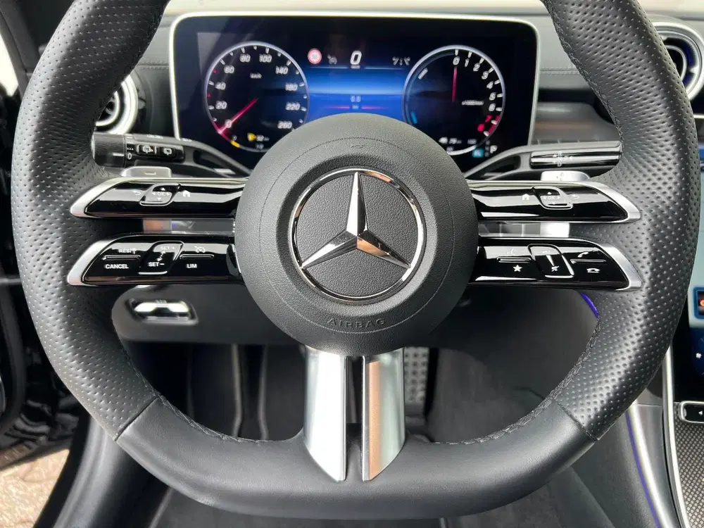 Mercedes-Benz C-Klasse 300e uit 2023, foto 10