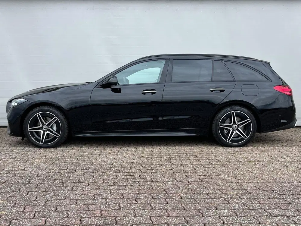 Mercedes-Benz C-Klasse 300e uit 2023, foto 3
