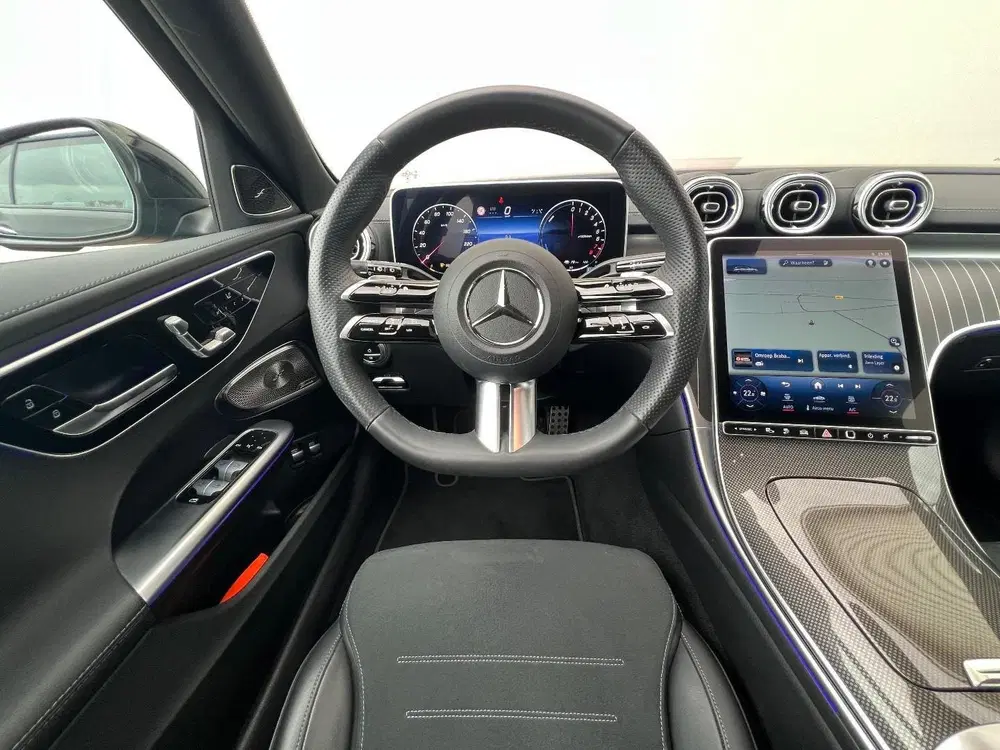 Mercedes-Benz C-Klasse 300e uit 2023, foto 9