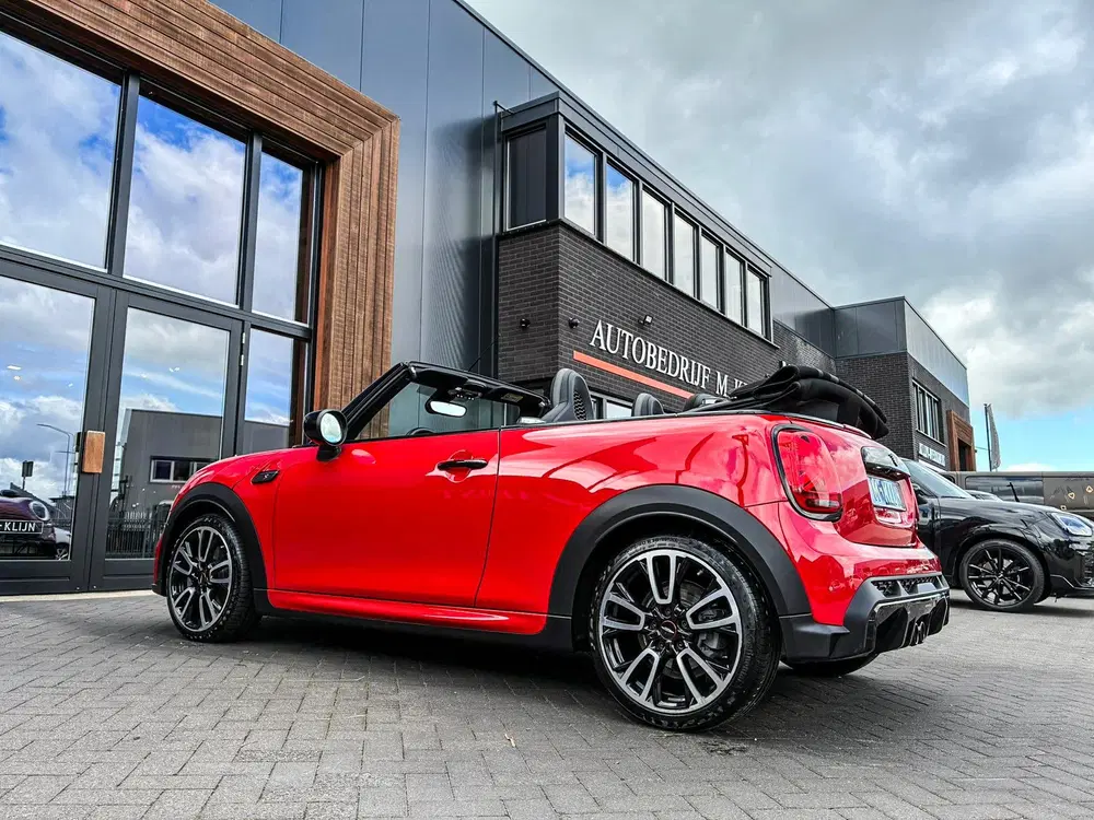 Mini Cabrio 2.0 Cooper S John Cooper Works F1 aut uit 2023, foto 9